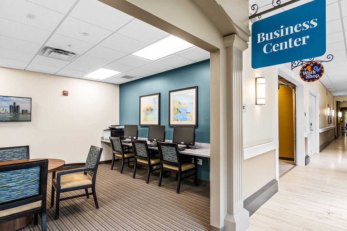 Avalon_Bloomfield_B-24 Avalon of Bloomfield business center